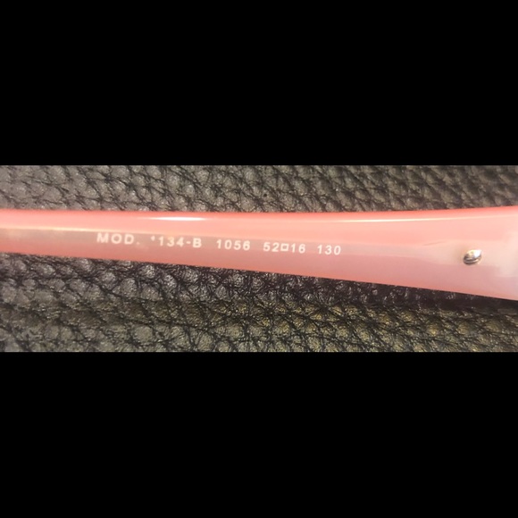 ❌SOLD❌🎊HP🎊🔥Versace🔥Authentic Vintage Prescription Frames W/Box & Case🔥 - Picture 10 of 16